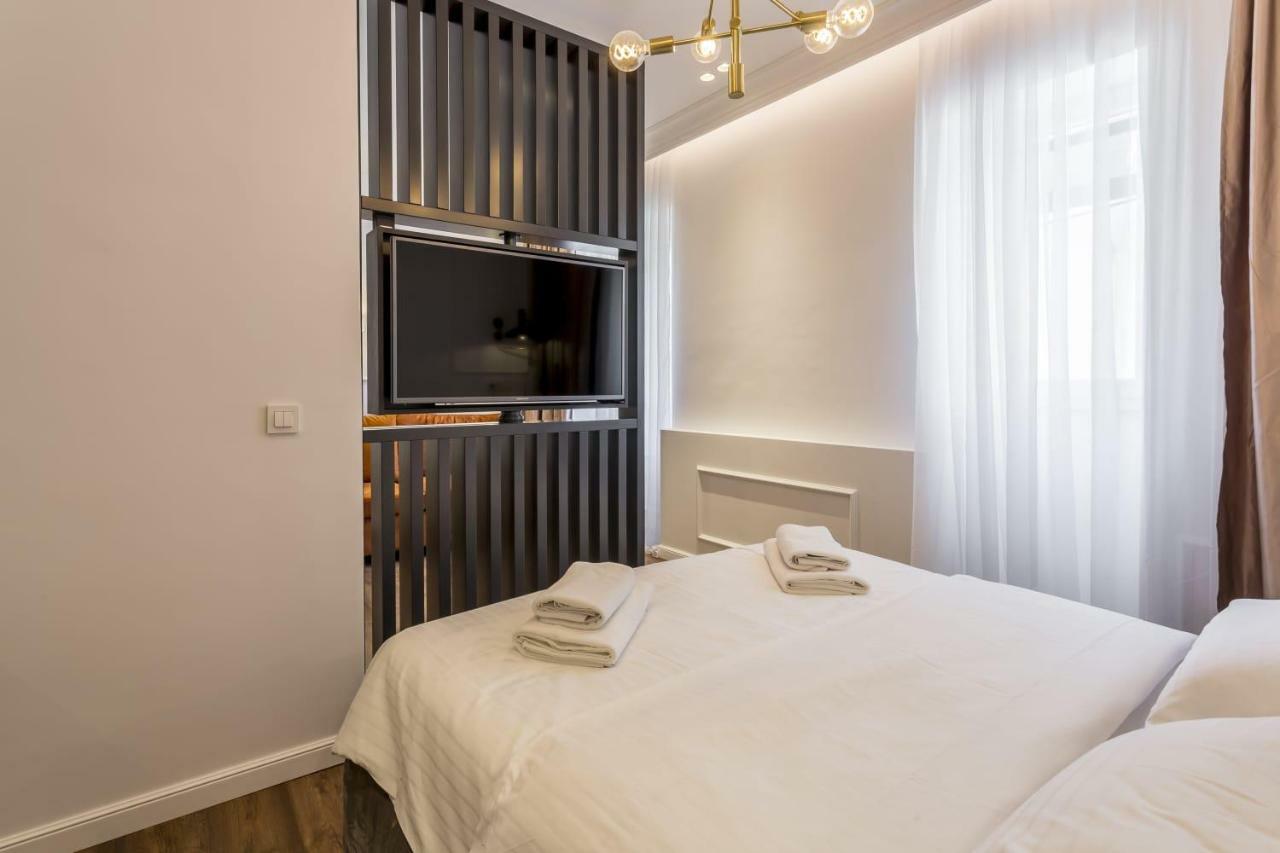 Nephelae Boutique Rooms Split Bagian luar foto