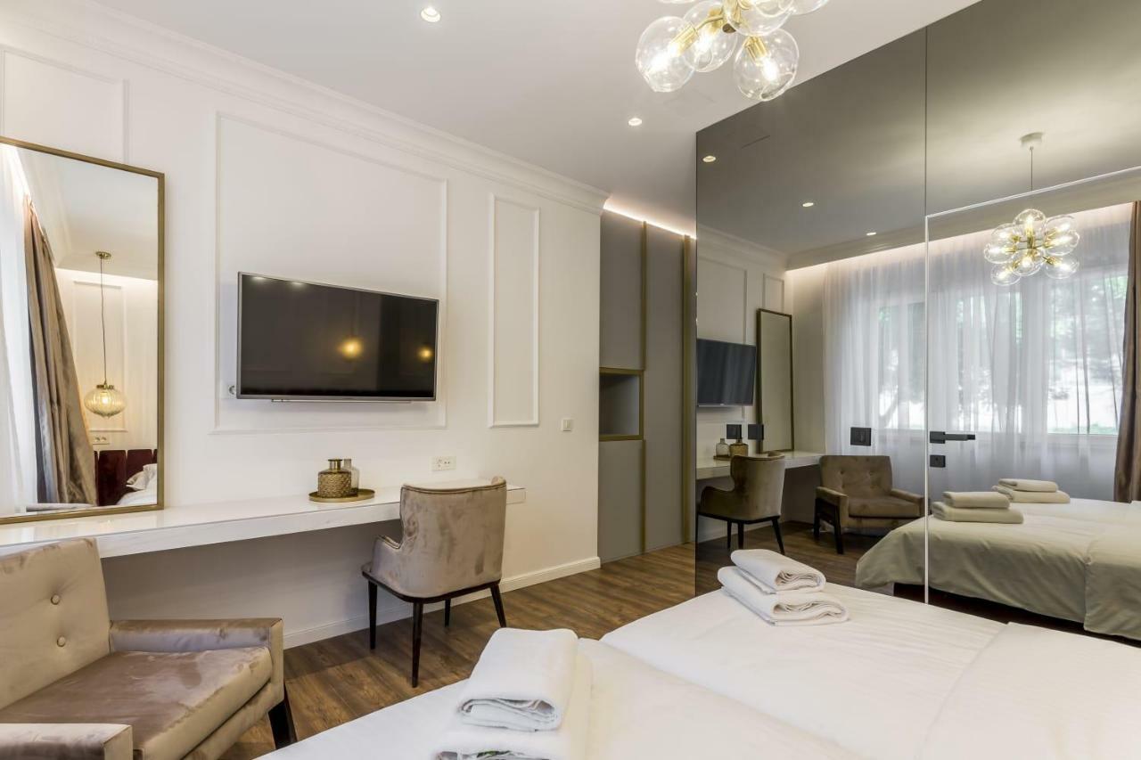 Nephelae Boutique Rooms Split Bagian luar foto